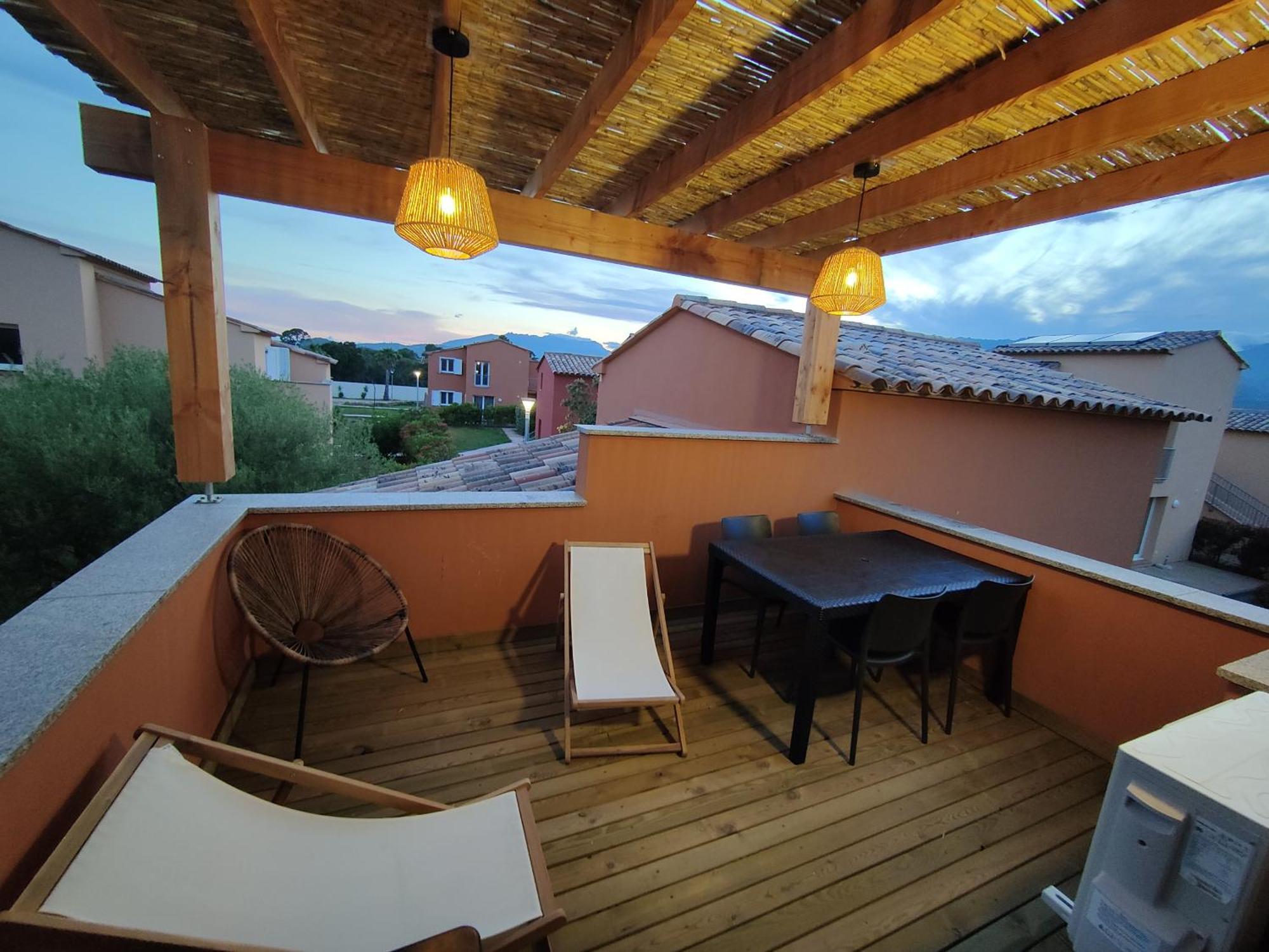 Residence Hoteliere Les Hameaux De Saint Cyprien Appartement 35 M2 1 Chambre Lecci Exterior photo