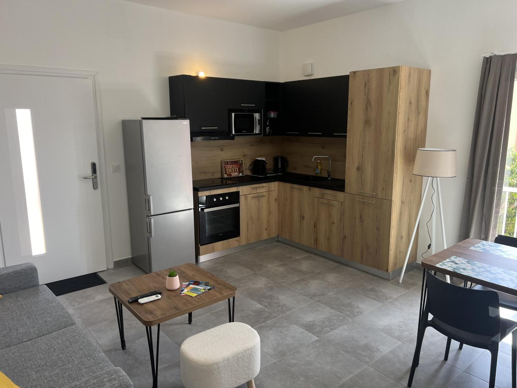 Residence Hoteliere Les Hameaux De Saint Cyprien Appartement 35 M2 1 Chambre Lecci Exterior photo