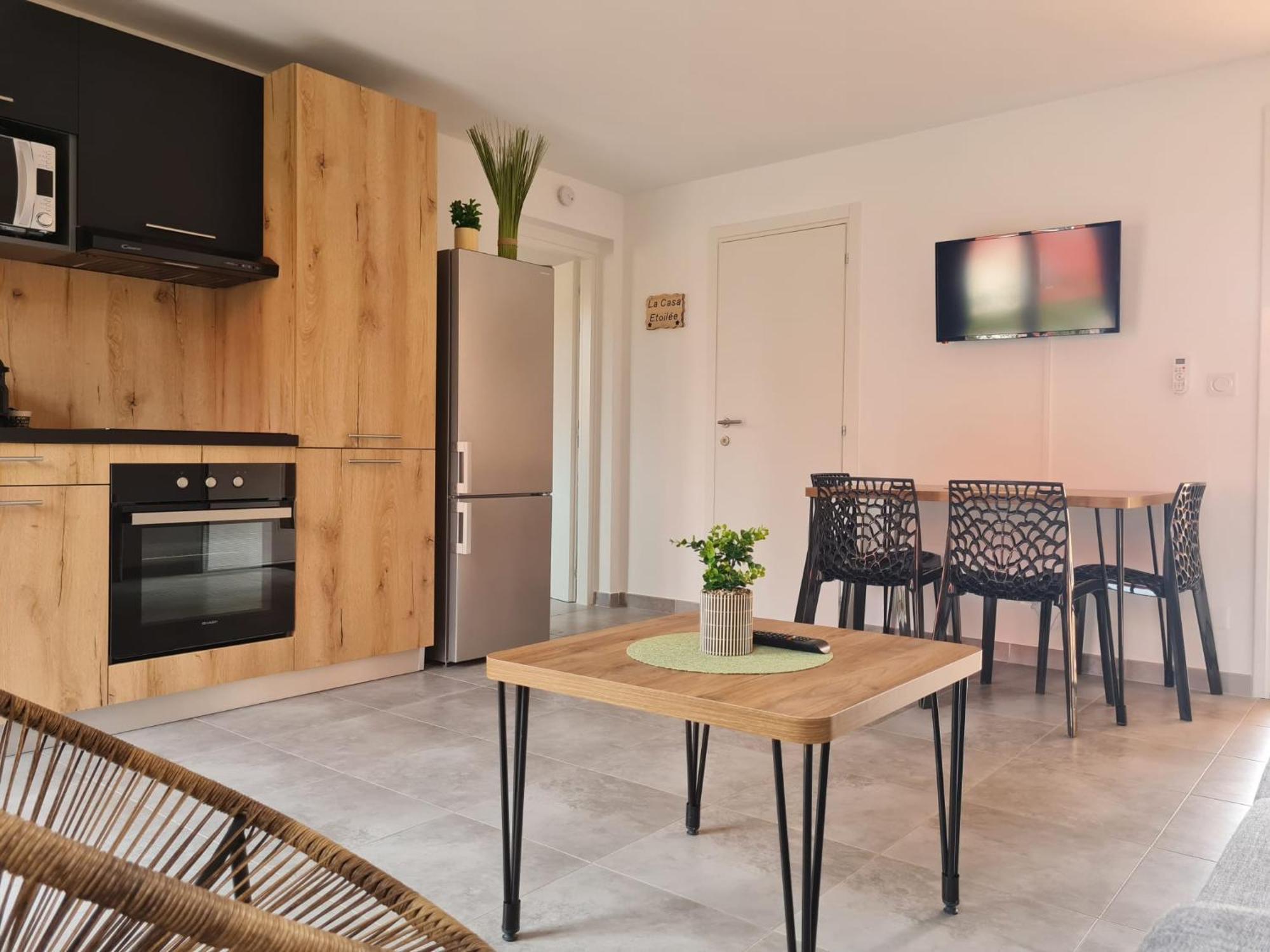 Residence Hoteliere Les Hameaux De Saint Cyprien Appartement 35 M2 1 Chambre Lecci Exterior photo